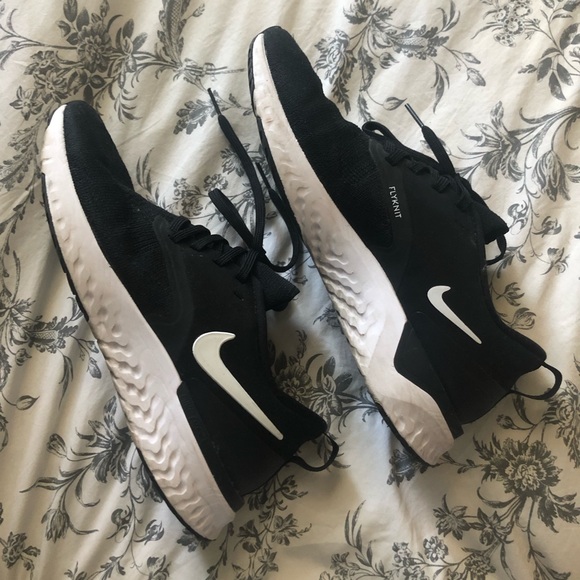 Nike flyknit odyssey react running shoes - Picture 1 of 4